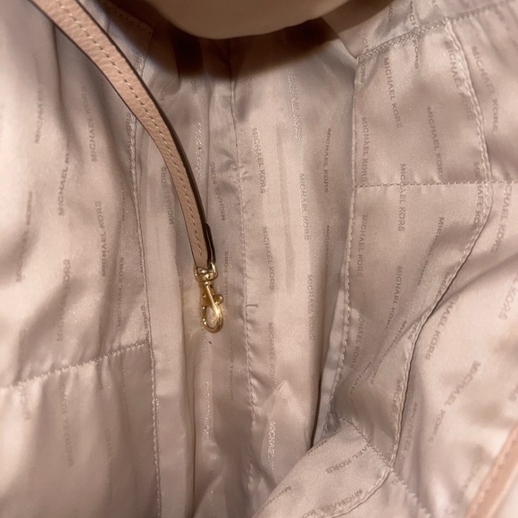 Michael Kors - Picture 8 of 12